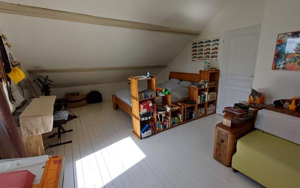 Maison à vendre    7 pièces •  Les Échelles