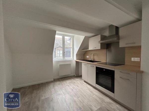 Appartement à louer 4 pièces 78.3m² Dieppe (76200)