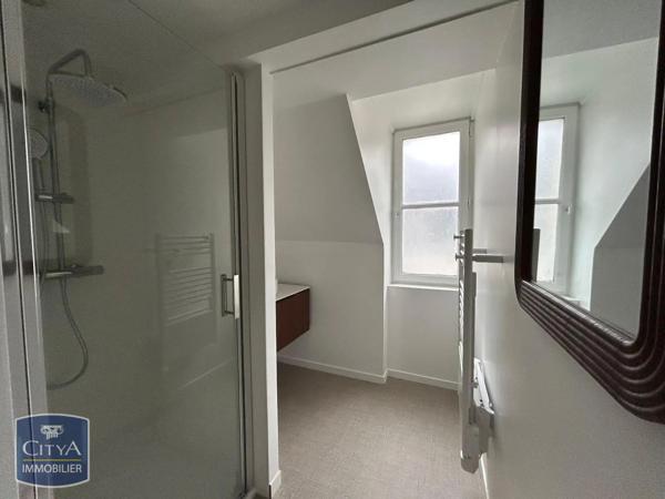Appartement à louer 4 pièces 78.3m² Dieppe (76200)