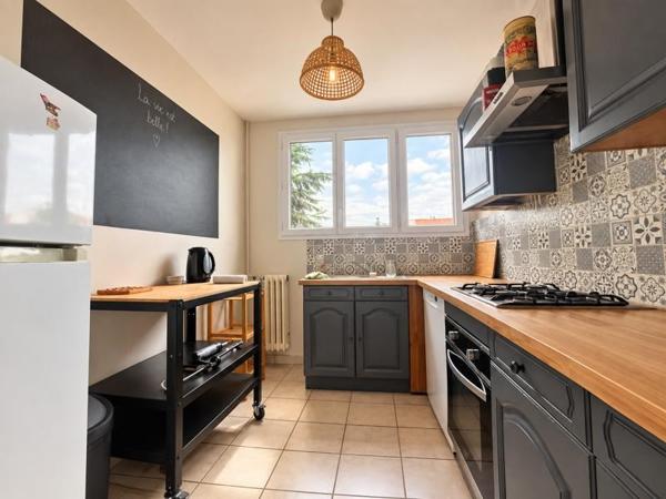 Appartement à vendre 143 640 € Joué-lès-Tours 4 p 82 m² DPE C