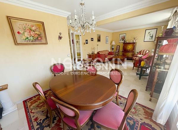 A vendre maison familiale à MORANGIS 91420 située dans un quartier pavillonnaire calme & recherché proche des écoles et des commerces