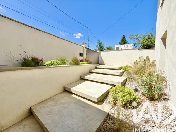 Maison à vendre 7 pièces 203 m² Peaugres