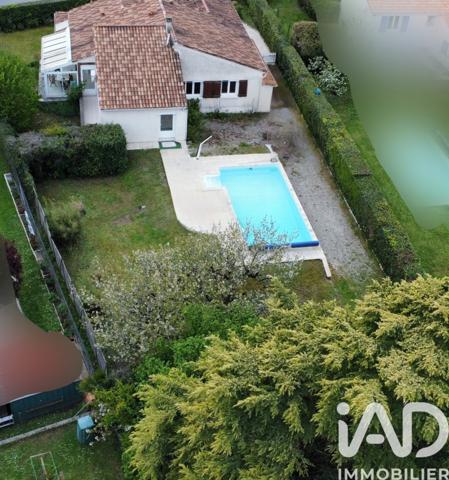Maison à vendre 5 pièces 144 m² Sireuil