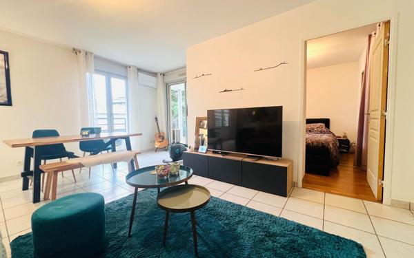 Appartement à vendre    2 pièces •  Tassin-la-Demi-Lune