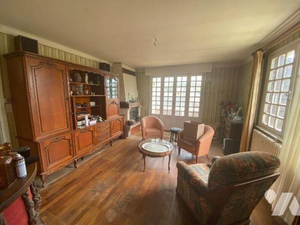 Maison à vendre à Plouha (22580) en Côtes-d'Armor (22)

À Plouha, dans le département des Côt...