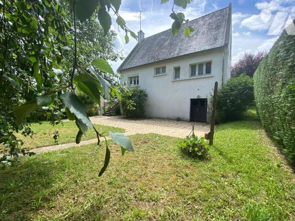 Maison à vendre à Plouha (22580) en Côtes-d'Armor (22)

À Plouha, dans le département des Côt...