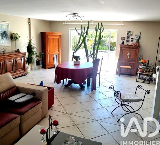 Maison à vendre 6 pièces 185 m² Sallertaine