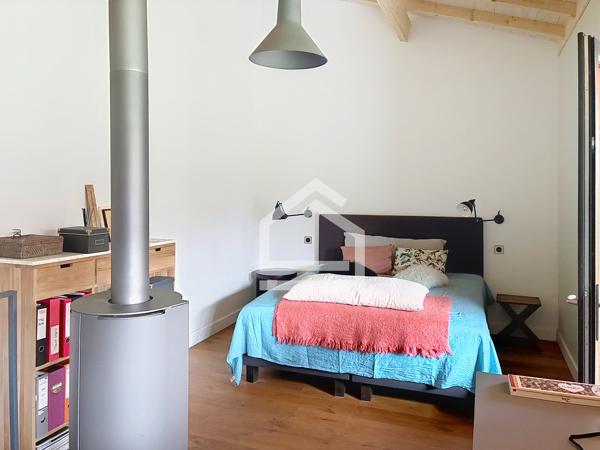 Maison 5 pièce(s) 3 chambre(s) 152 m²
