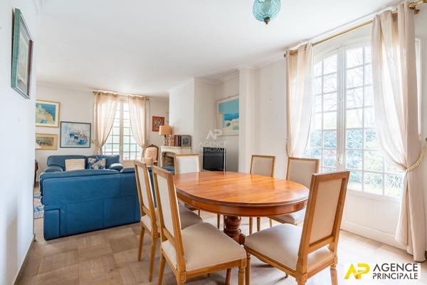 Maison Maisons Laffitte 8 pièce(s) 180 m2 €1 550 000 ** - Référence 13590