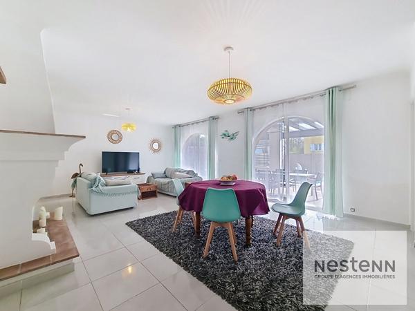 Saint-Aygulf, Maison individuelle dans domaine avec piscine tennis boulodrome