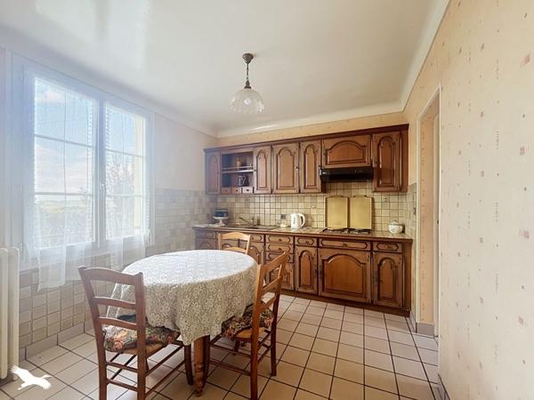 Maison 114 030 € Thiviers 6 p 102 m² DPE F