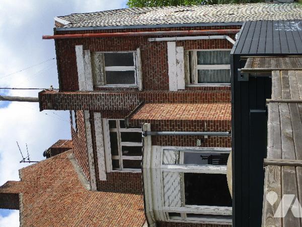 MARCQ  Immeuble usage mixte