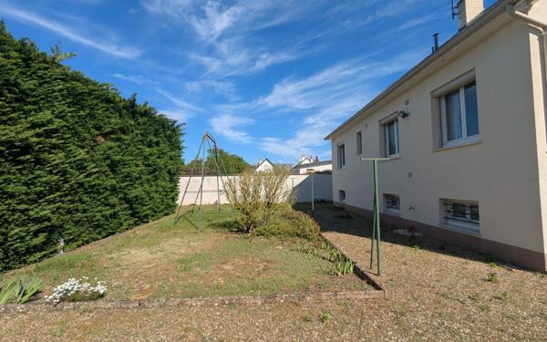 Maison à vendre    3 pièces • 74 m2 Saran