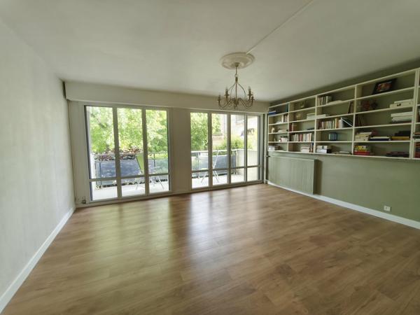 Appartement
         3 pièces
        - 66 m² 229 000 € *
