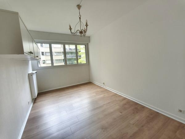 Appartement
         3 pièces
        - 66 m² 229 000 € *