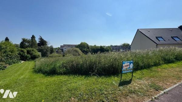 SAINT-LO, terrain à bâtir viabilisé 