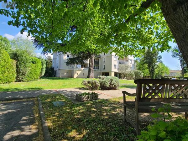 Achat - Appartement Montélimar 26200 3 pièces 76 m 2 9826 m 2