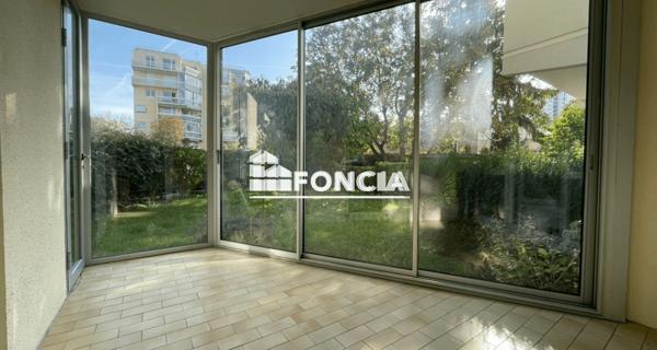 Location Appartement 5 pièces 99.47 m² - Chatou 78400