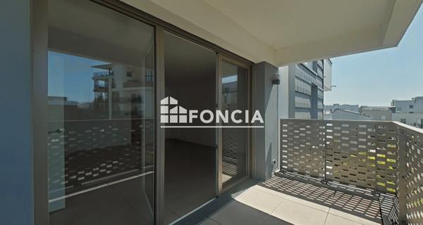Location Appartement 2 pièces 59.79 m² - Les Pavillons-sous-bois 93320