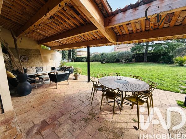Maison à vendre 7 pièces 256 m² La Seyne-sur-Mer