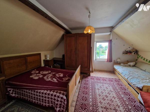 Maison centre bourg avec dépendance (Saint Mathurin)
