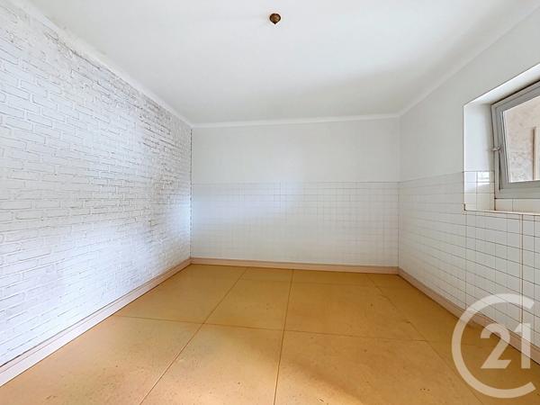 Immeuble à vendre  172 m 2   FOUESNANT  - 29