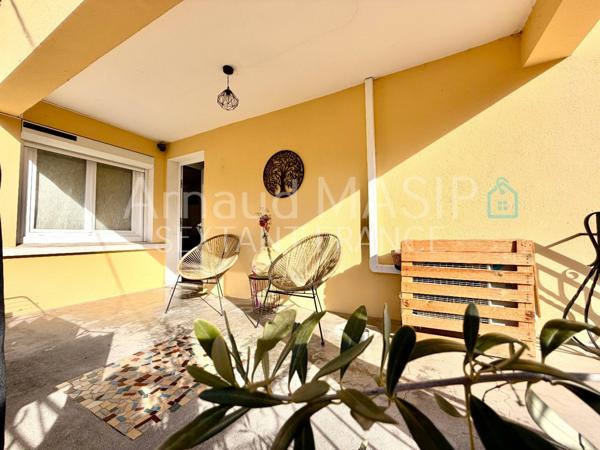 PAVILLON DE PLAIN PIED RENOVE 95M² HAB, JARDIN, TERRACES, GARAGE, ATELIER, PROCHE COMMODITES