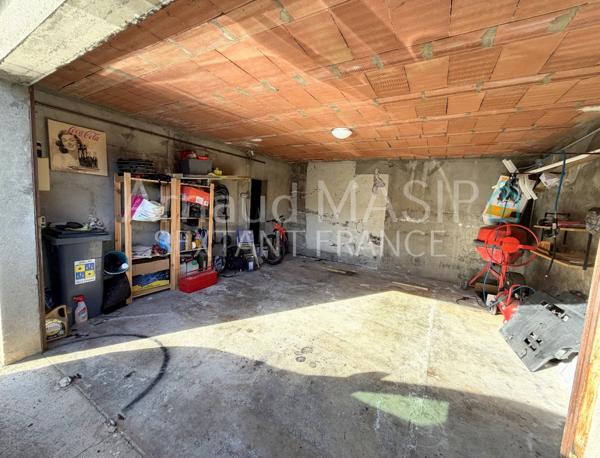 PAVILLON DE PLAIN PIED RENOVE 95M² HAB, JARDIN, TERRACES, GARAGE, ATELIER, PROCHE COMMODITES