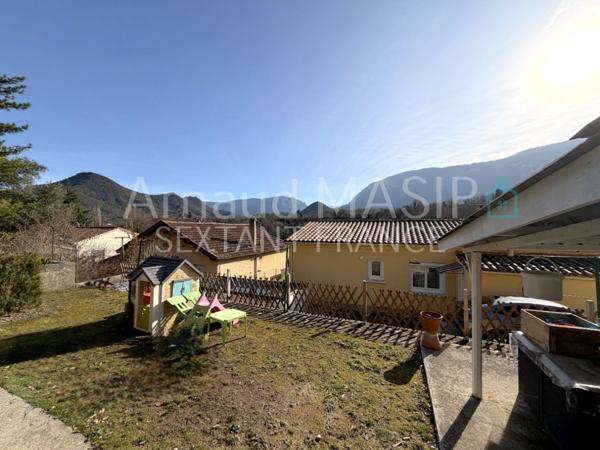PAVILLON DE PLAIN PIED RENOVE 95M² HAB, JARDIN, TERRACES, GARAGE, ATELIER, PROCHE COMMODITES