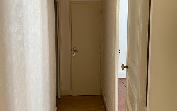 Immeuble à vendre    5 pièces • 143,49 m2 Montoire-sur-le-Loir