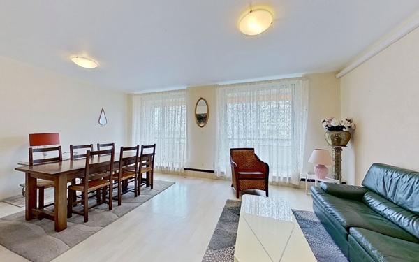 Appartement à vendre    3 pièces • 73 m2 Lyon 9