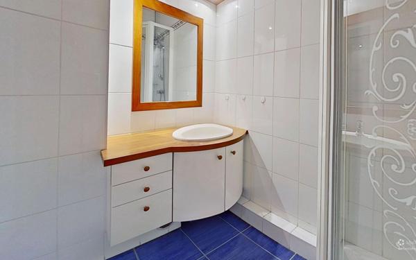 Appartement à vendre    3 pièces • 73 m2 Lyon 9