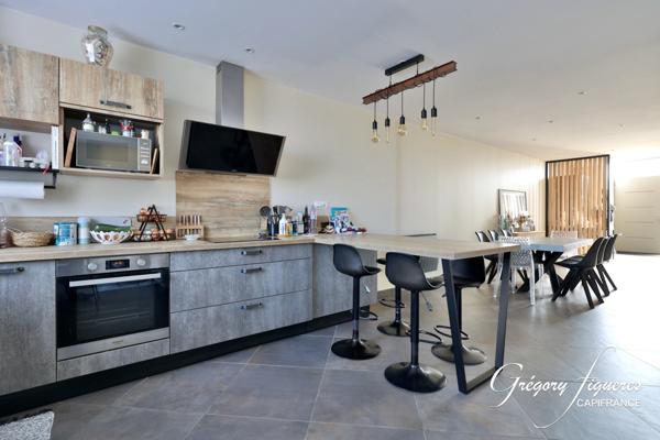 Tartaras (42800) – Quartier de Murigneux – Appartement T3 traversant avec jardin, cave et stationnement