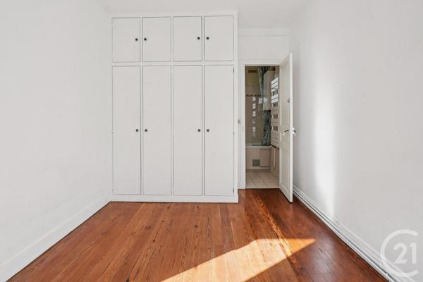 Appartement F2 à vendre  2 pièces - 34,25 m2 PARIS - 75020