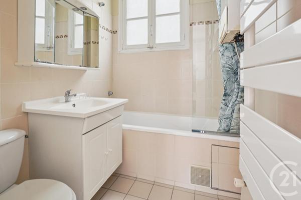 Appartement F2 à vendre  2 pièces - 34,25 m2 PARIS - 75020