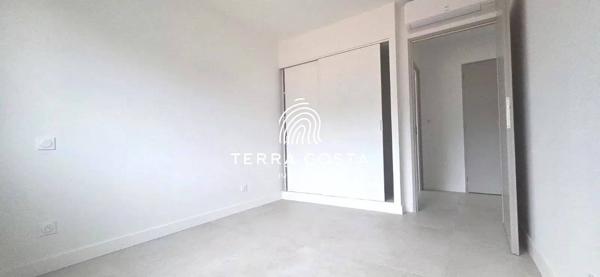 Appartement sud, dernier etage bord de l'ocean