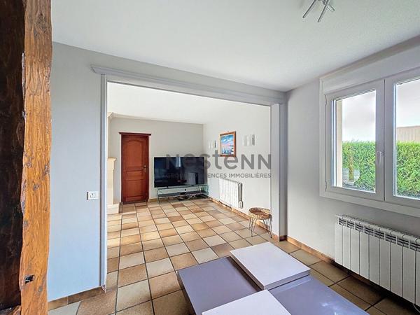 PROPRIÉTÉ FAMILIALE 6 CHAMBRES + BUREAU PISCINE OUISTREHAM