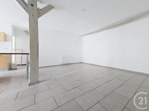 Appartement F4 à vendre  4 pièces - 74 m2 CHALONS EN CHAMPAGNE - 51