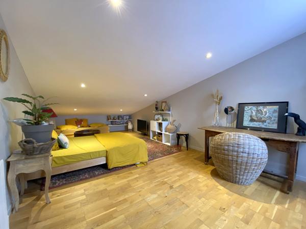 Maison Castelnaudary 5 pièce(s) 209.35 m2