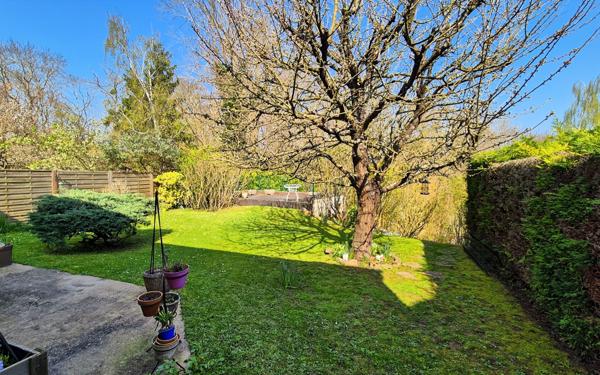 Maison à vendre    7 pièces • 120 m2 Jouy-le-Moutier