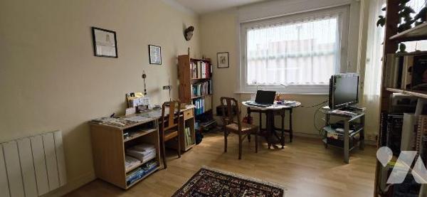 Spécial investisseurs
DK Hypercentre
APT F4 de 82,14 m² hyper lumineux au 2ème Etage sans asc...