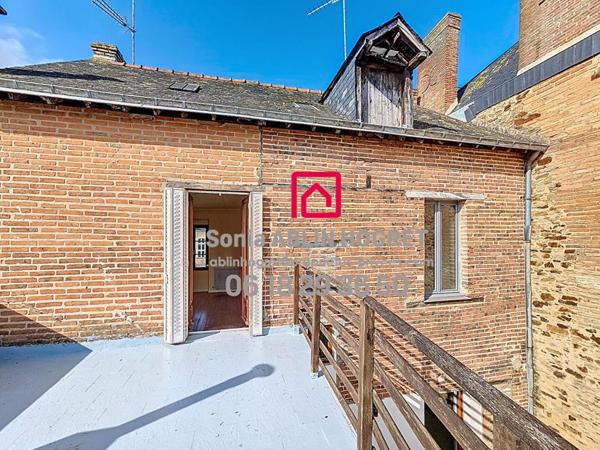 Maison de ville  3 chambres avec garage et terrasse