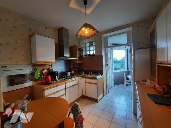 Maison d’habitation sur sous sol