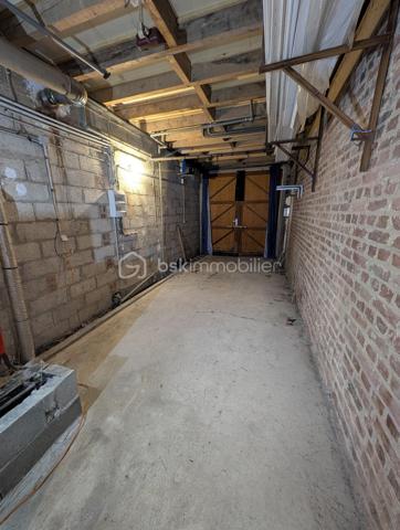 Local d'activités de 160 m²