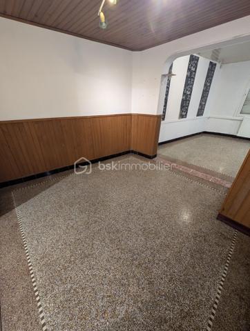 Local d'activités de 160 m²