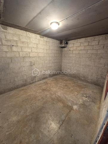 Local d'activités de 160 m²