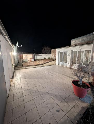 Local d'activités de 160 m²