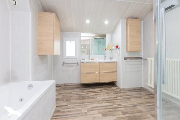Maison à vendre |                                       Masseube |                                        7 pièces  |  198 m²