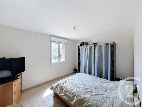Maison à vendre  4 pièces - 83 m 2   CHANGE  - 53