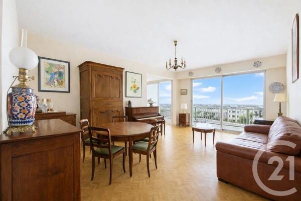 Appartement T5 à vendre  5 pièces - 119,75 m 2   CHOLET  - 49